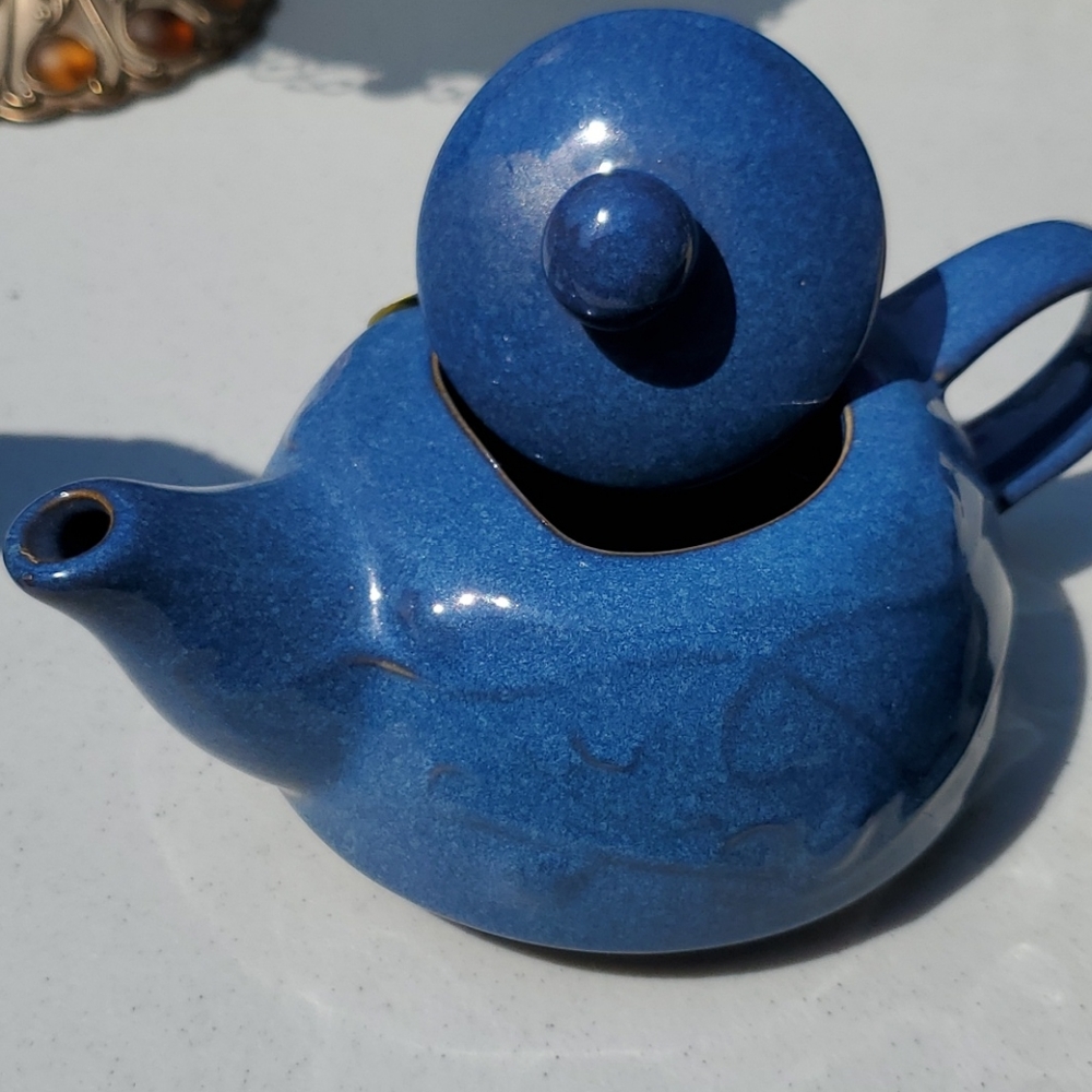 Tea for One - Picture 3 of 5